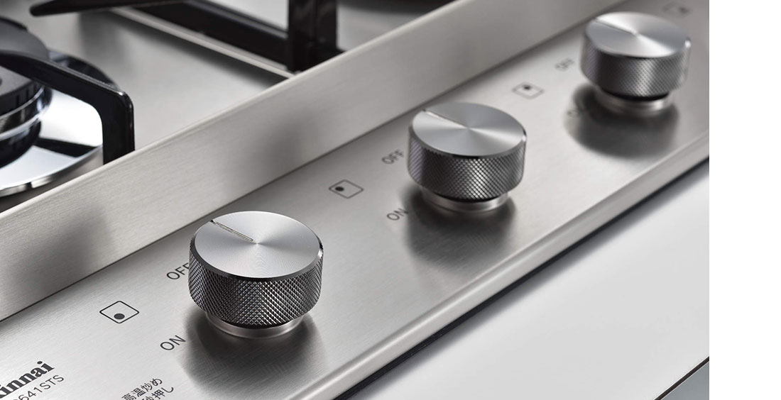 デザイン性に優れた薄型本体