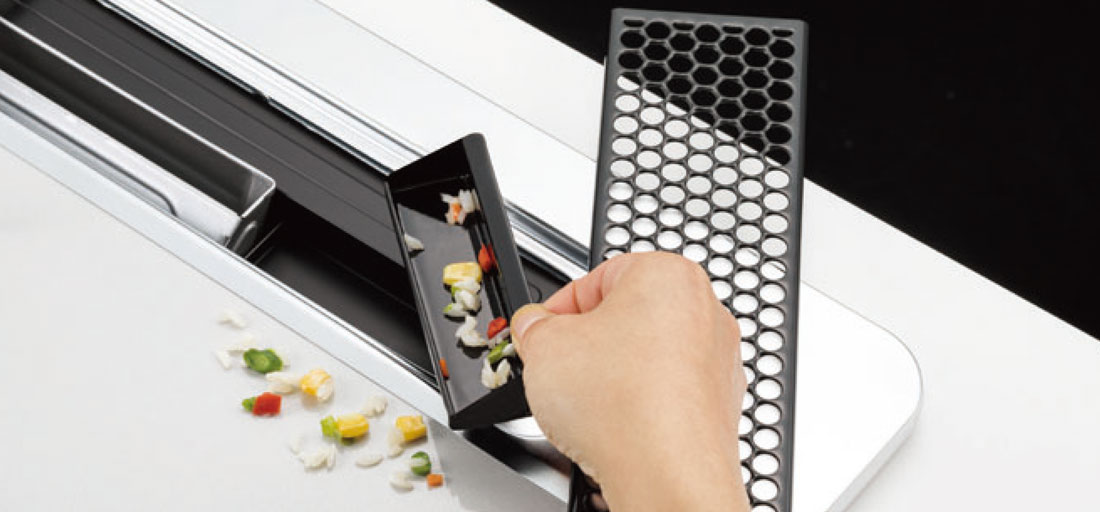 グリル排気口周囲カバー＆チリ受け（左右各１個）