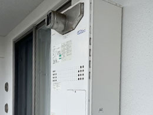 柏市周辺 エコジョーズガス給湯暖房機交換 施工前
