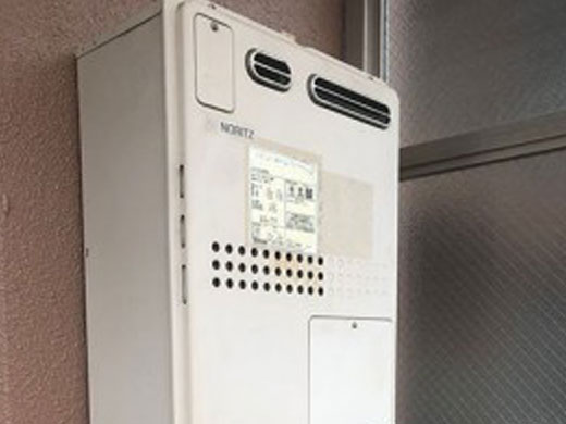 荒川区周辺 ノーリツ給湯暖房機 施工前