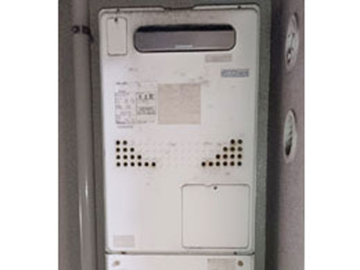 福岡市東区 給湯暖房機交換 施工前