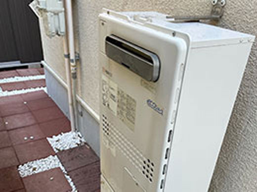 野田市 給湯暖房機交換 施工前