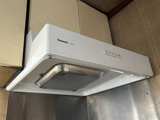 横浜市戸塚区 レンジフード交換 施工後